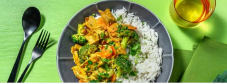 Curry de heura con verduras y arroz basmati